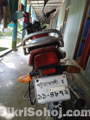 Bajaj CT 100